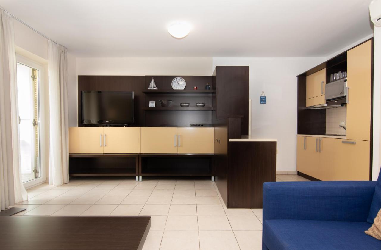 Residence Marina Rose M Apartment By Locap Group Portoroz Ngoại thất bức ảnh